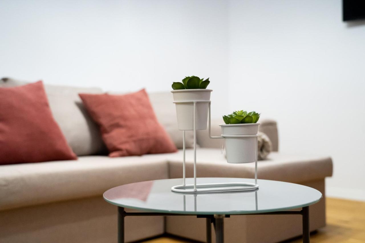 Citadela North 1Br Apartment W Security And Self Check In بوخارست المظهر الخارجي الصورة