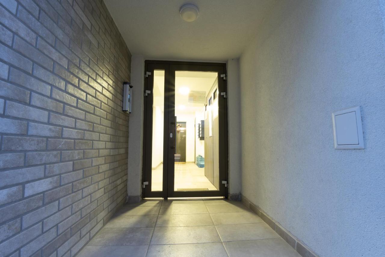 Citadela North 1Br Apartment W Security And Self Check In بوخارست المظهر الخارجي الصورة